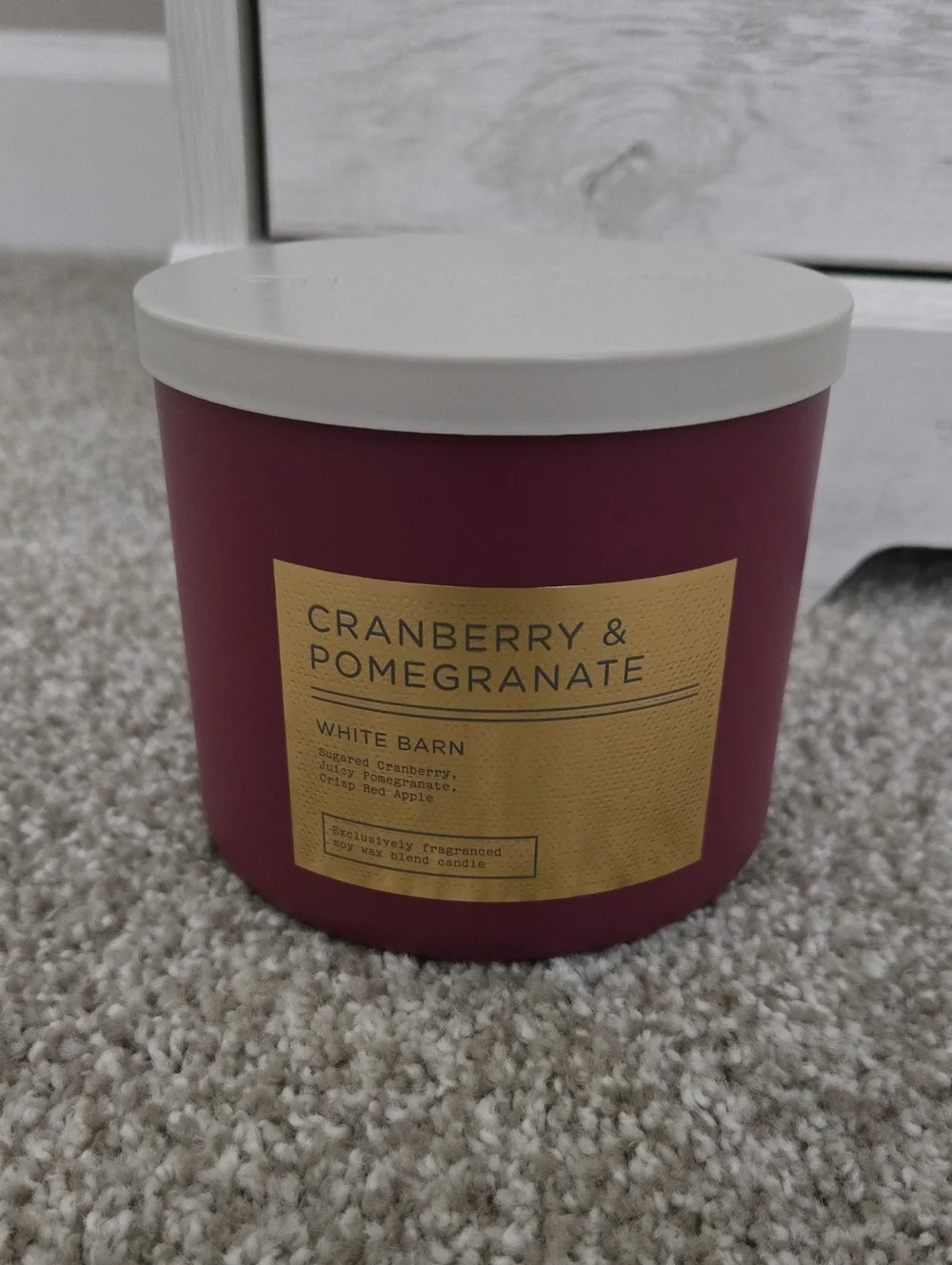 White Barn Cranberry & Pomegranate Jar Candle - Berry Red with Cream Lid - Picture 1 of 3
